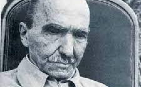 নিকোস কাজানতজাকিসের জীবনী